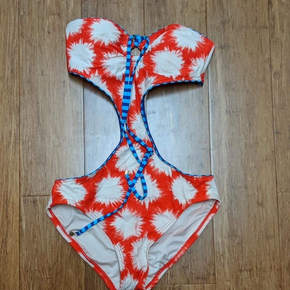 One peice swimsuit
